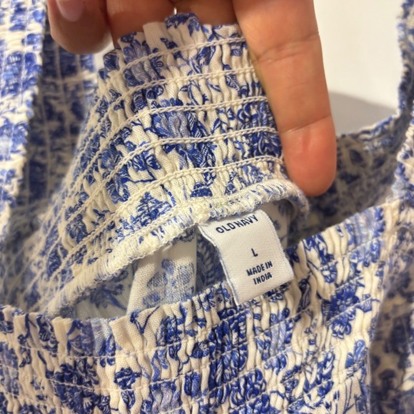 Old Navy Womens Blue White Floral Toile Smocked Tiered Midi Dress NWT Large - Picture 10 of 16